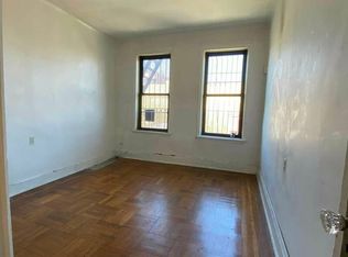 178 Hooper St #27, Brooklyn, NY 11211