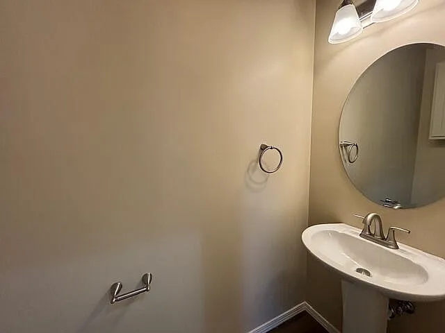 418 N Lala St — Photo 8