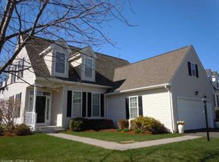 10 Chelsea Pl, Avon, CT 06001