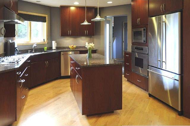 1st image of 800 Millwood Avenue