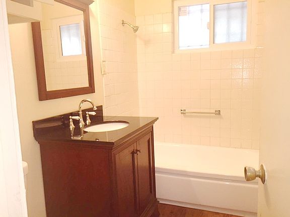 2nd image of 9339 Rose St APT 4