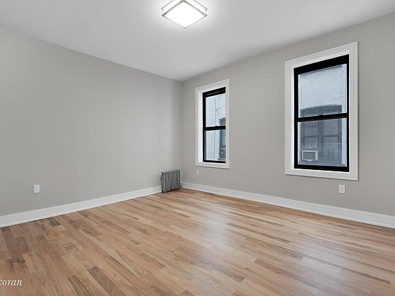 4th image of 61 Tiemann Pl #30