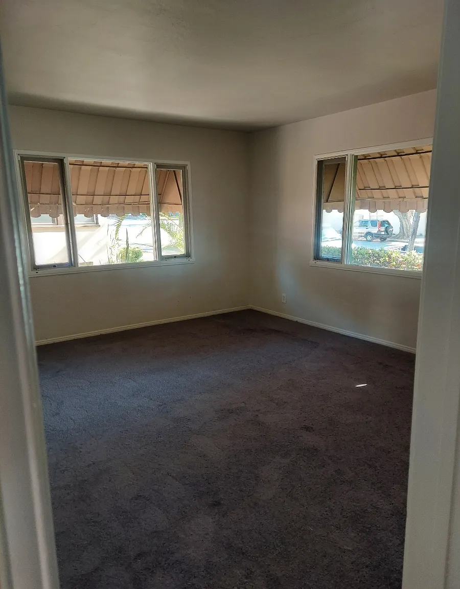 1 bed, 500 sqft, $1,800 — Photo 3