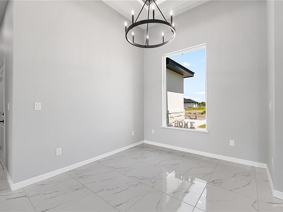 5th image of 1014 Olivia Dr