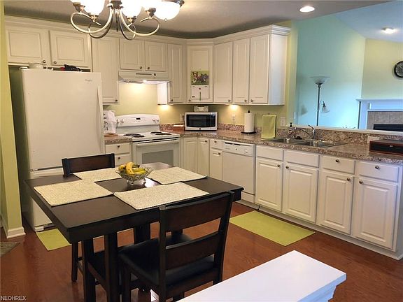 2nd image of 4681 Lucinda Ct