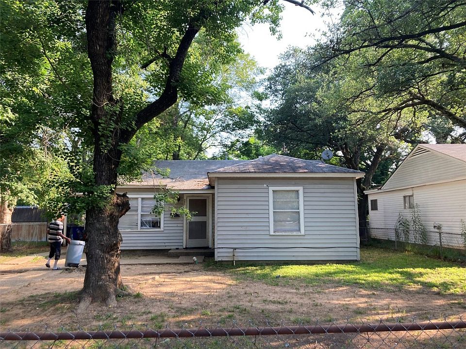 1st image of 2742 Sunnybrook St