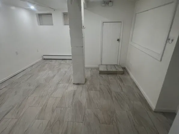 30 Grove Ter #B, Irvington, NJ 07111