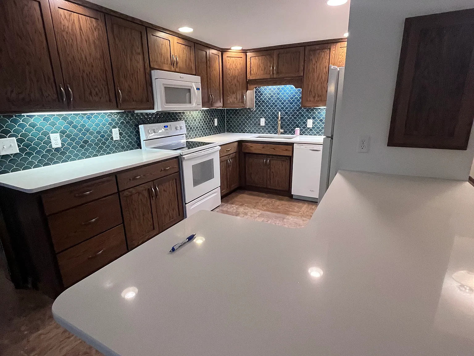 2 bed, 1418 sqft, $1,600 — Photo 2