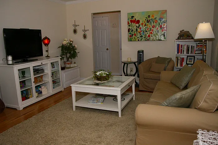 Center Grove Village — Photo 10