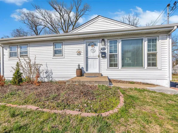 6015 Jackson Ave, Saint Louis, MO 63134