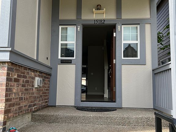 2nd image of 15182 NW Evelyn St