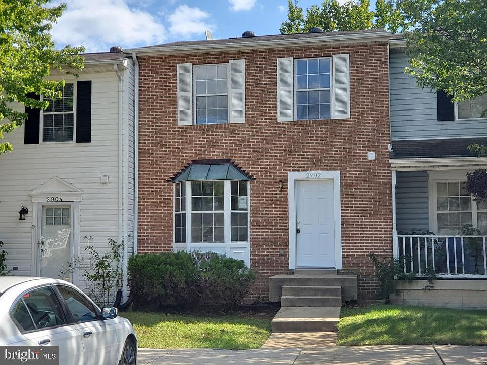 2nd image of 2902 Buckthorn Ct