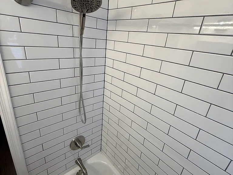 2048 N Darien St — Photo 9