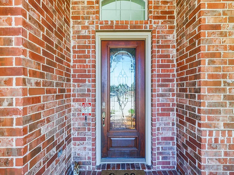 841 Wind Brook Ln — Photo 5