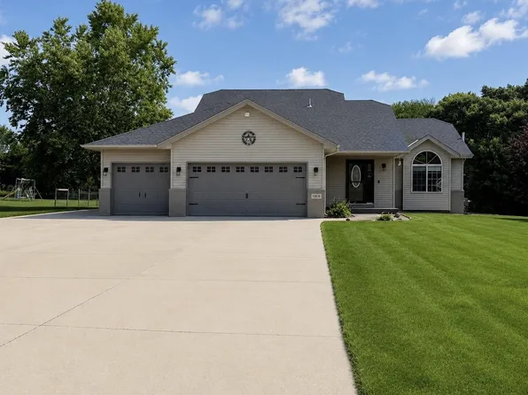 15838 100th St, Becker, MN 55308