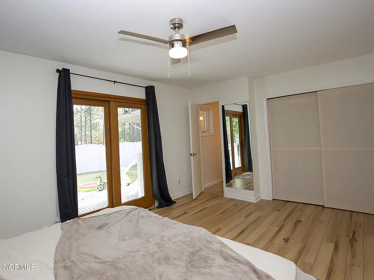 1000 Robinwood Rd — Photo 37