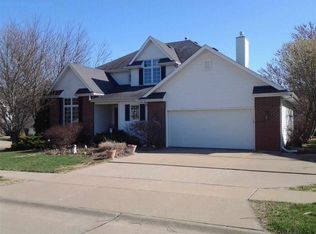 4125 18th Ave, Bettendorf, IA