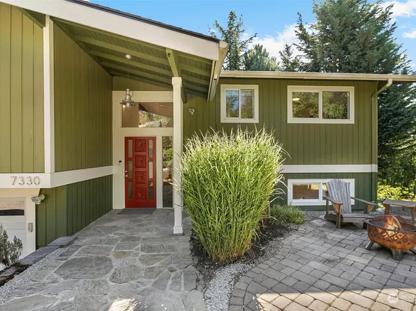7330 6th Avenue SW, Seattle, WA 98106