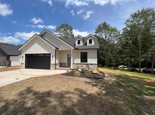 520 Gramling School Rd, Inman, SC 29349