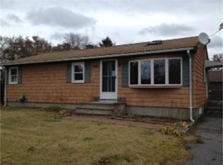 1036 Stafford Rd, Tiverton, RI 02878