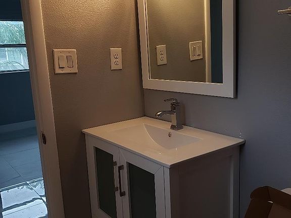 5th image of 2828 Jackson St #5