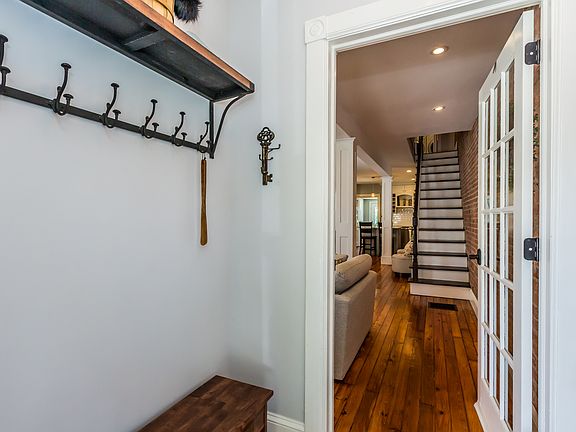 2nd image of 410 Washington Ave