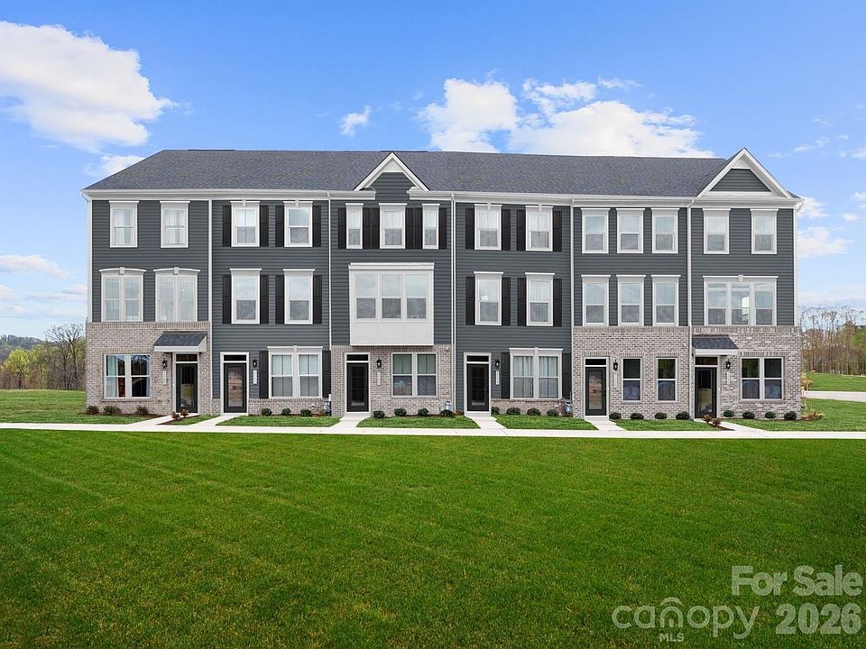 1st image of 2021 Ashmore Square Rd