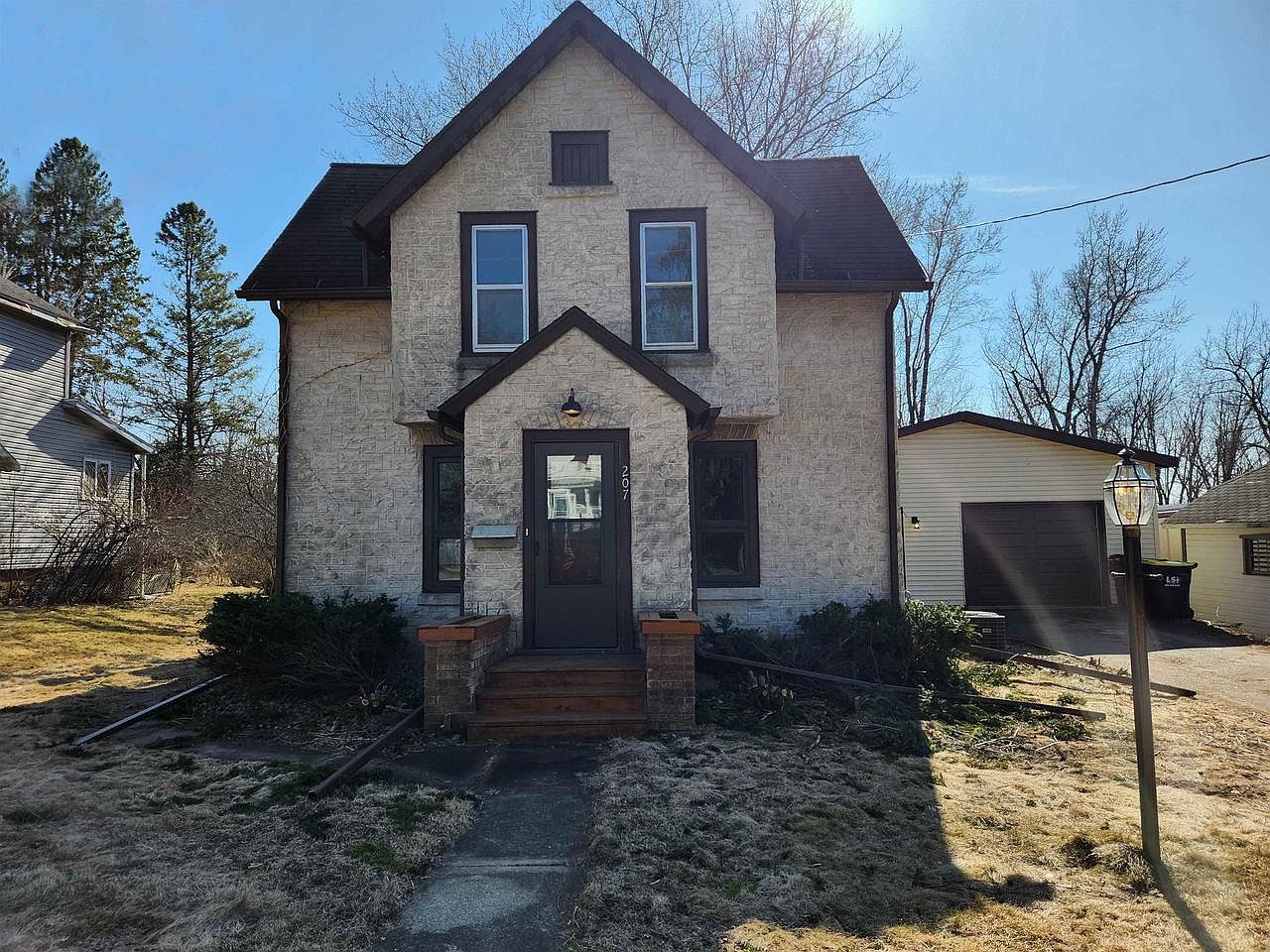 207 Draper Street, North Freedom, WI 53951 Zillow