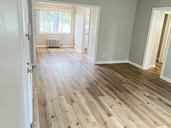 4th image of 4012 W Bancroft St #4