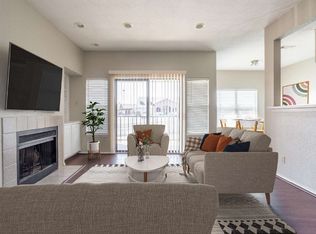 400 E Pearl St #203, Granbury, TX 76048