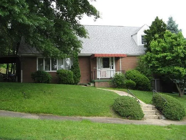 95 Nassau St photo 1