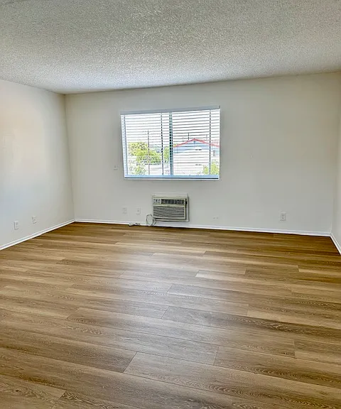 5740 Fayette St #206 — Photo 11