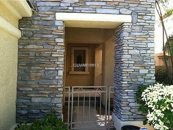 3rd image of 11044 Evvie Ln