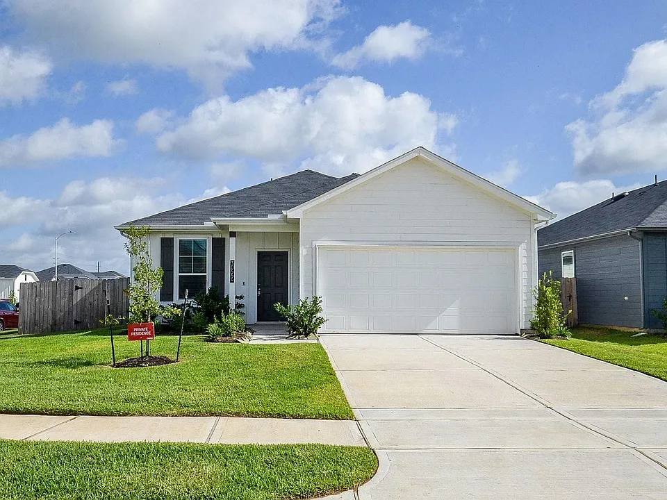 30554 Longmorn Glass Ln