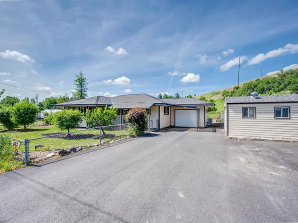 603 W 1st St, Albion, WA 99102