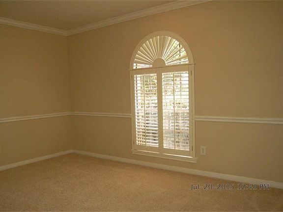 5th image of 3823 Fawn Creek Dr