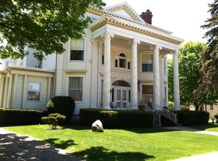 1200 Center Ave #10, Bay City, MI 48708