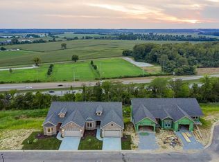 2408 Sunset Ridge Dr, Columbia, IL 62236