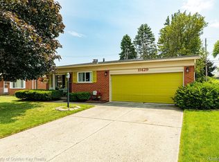 11429 Aspen Dr, Plymouth, MI 48170