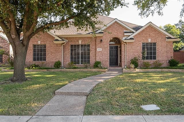 1st image of 1552 Bosque Dr