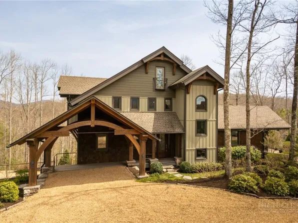 1220 Sweetgrass Drive, Blowing Rock, NC 28605