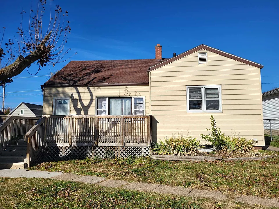 665 Edith St