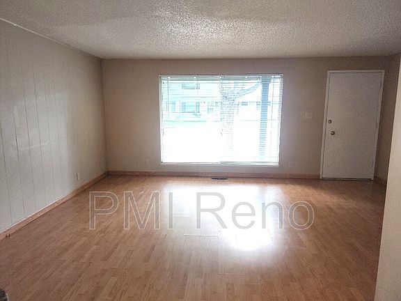 4th image of 849 Woodberry Dr