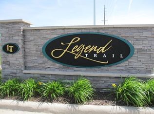 703 Nicklaus Dr, Parkersburg, IA 50665