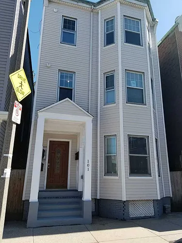 (Undisclosed Address) Photo 1