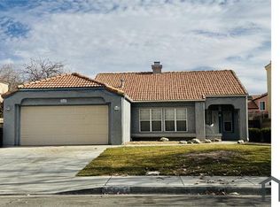 44266 27th St W, Lancaster, CA 93536