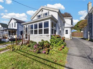 141 1/2 E Seneca St, Oswego, NY 13126
