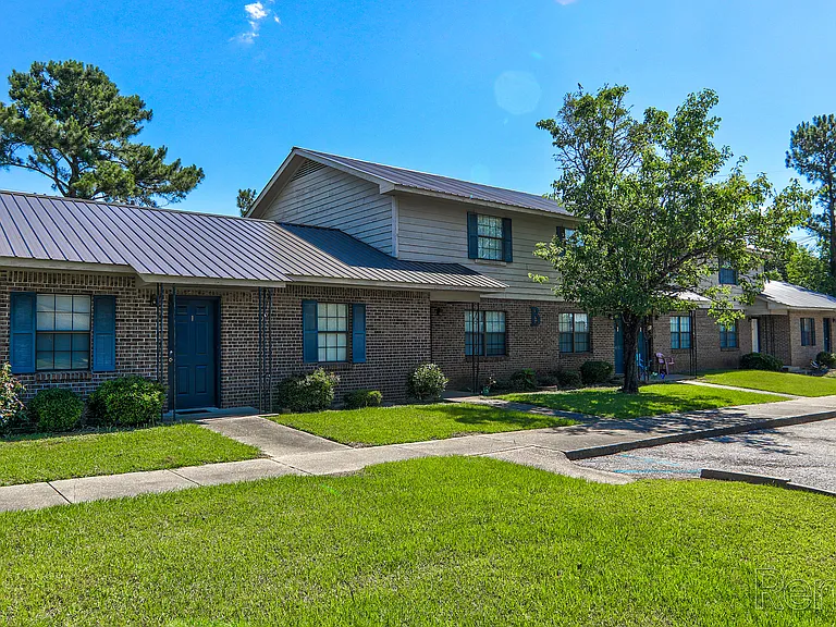 Ozark Estates — Photo 18