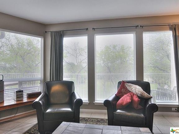 5th image of 730 E Mather St Unit F201