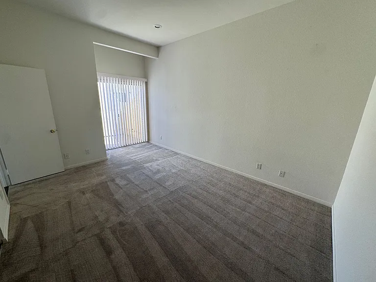 1380 E Washington Ave #38 — Photo 10